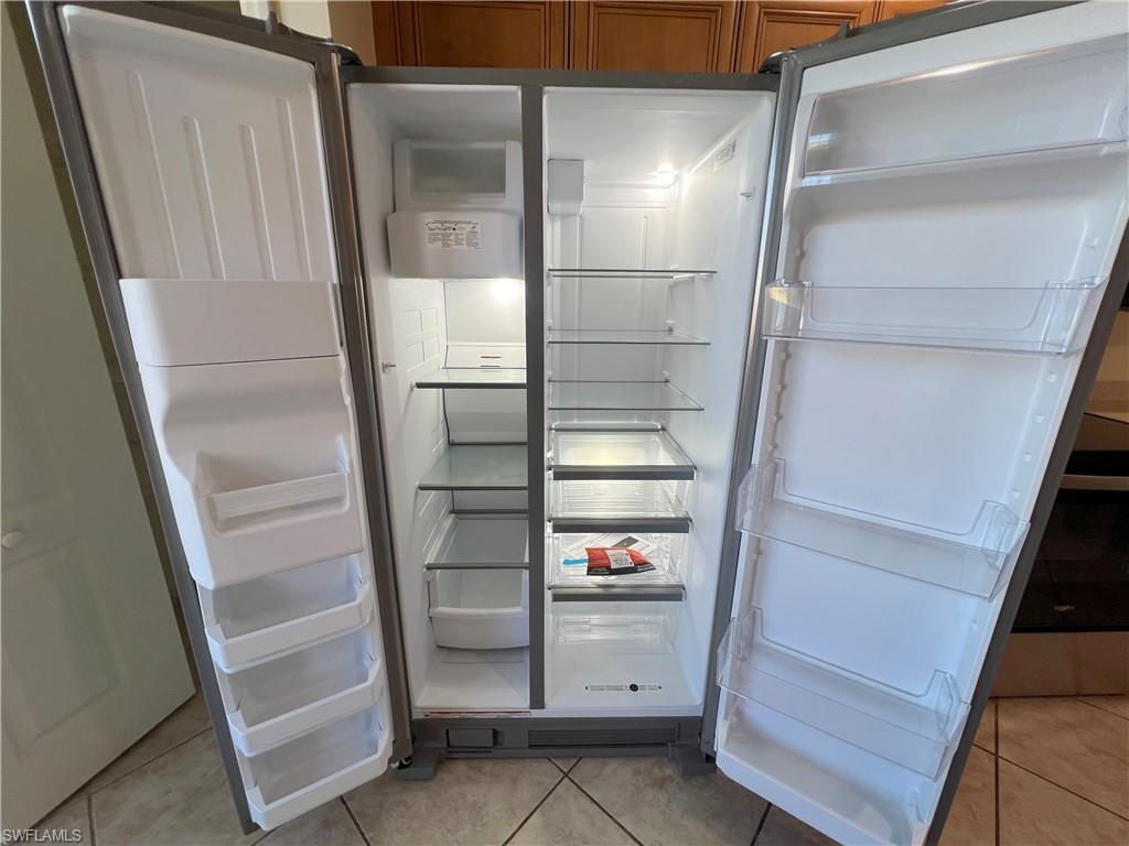 8470 Kingbird LOOP # 1033