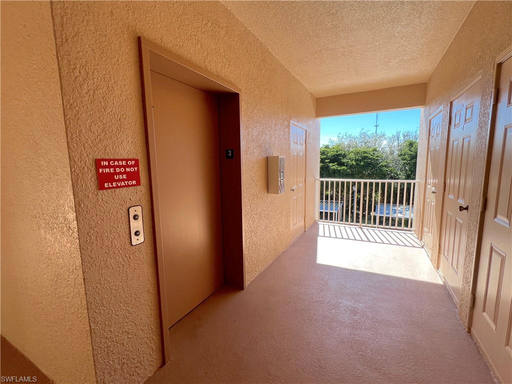 8470 Kingbird LOOP # 1033