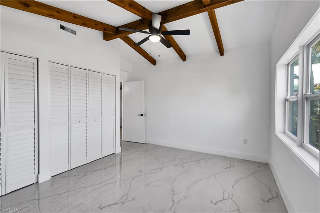 2210 Isle Of Pines AVE E