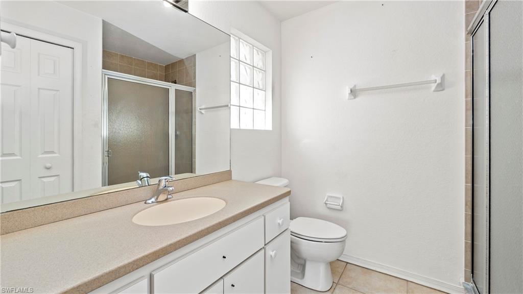 4520 Skyline BLVD # 201