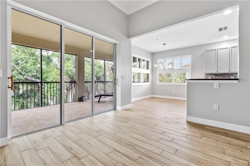 18900 Bay Woods Lake DR # 203