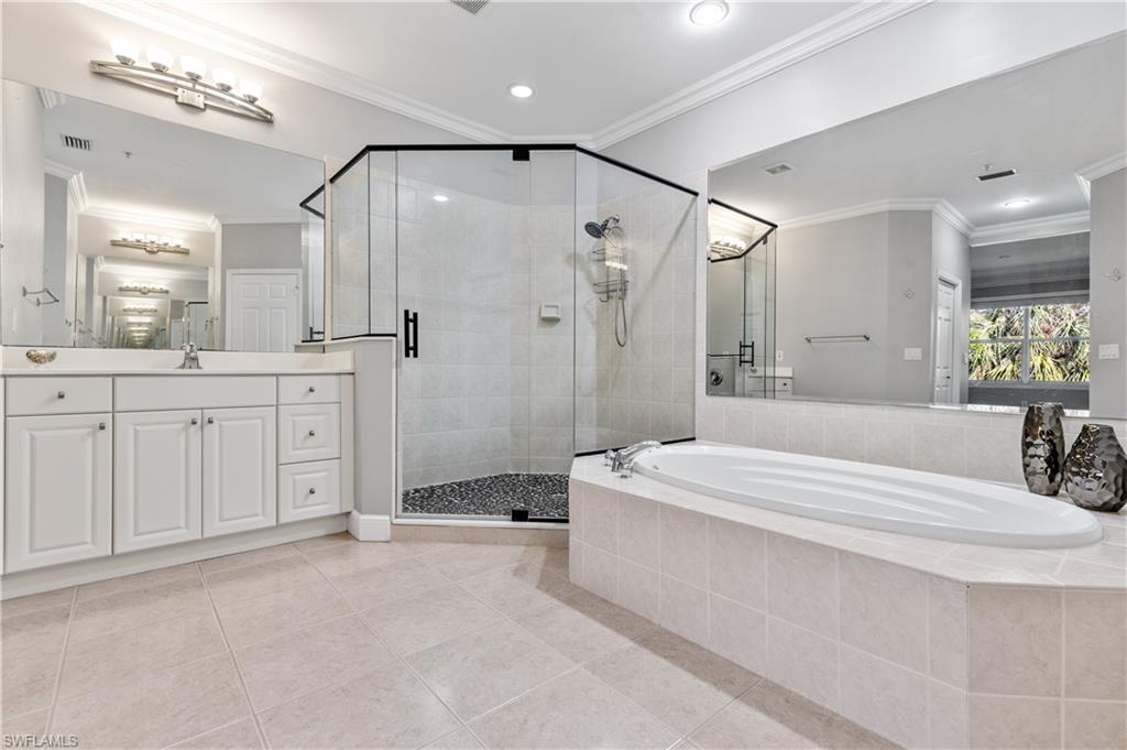 18900 Bay Woods Lake DR # 203