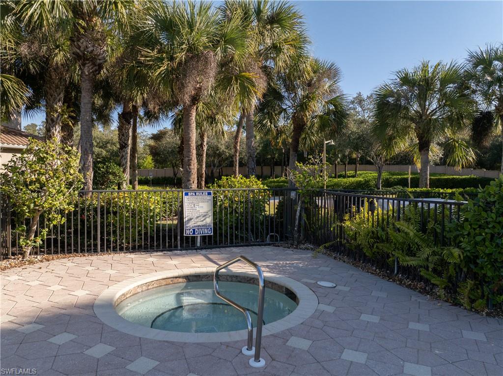 18900 Bay Woods Lake DR # 203