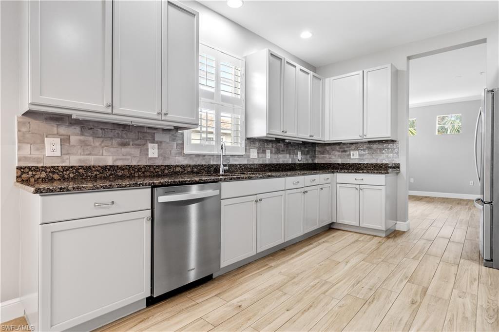 18900 Bay Woods Lake DR # 203