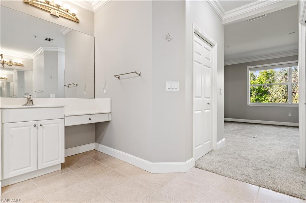 18900 Bay Woods Lake DR # 203