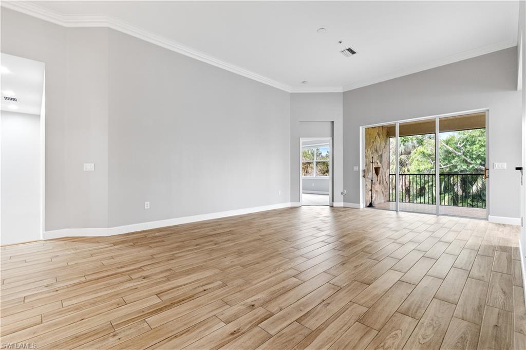 18900 Bay Woods Lake DR # 203