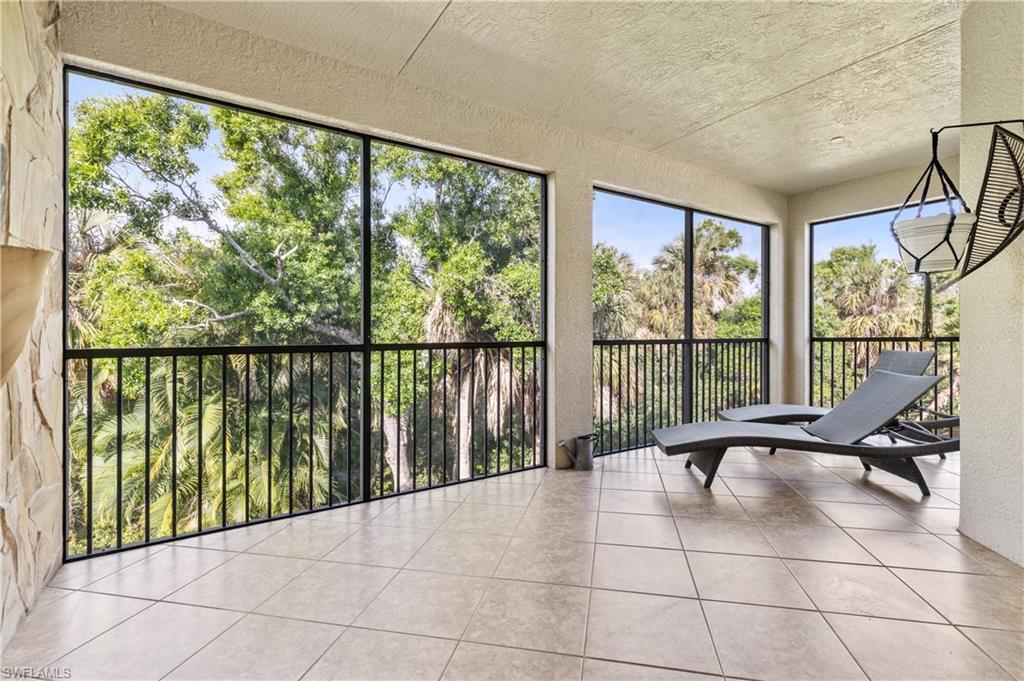 18900 Bay Woods Lake DR # 203