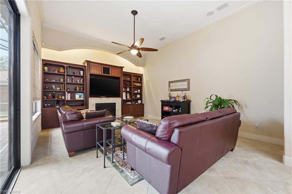 7414 Pointe Venezia DR