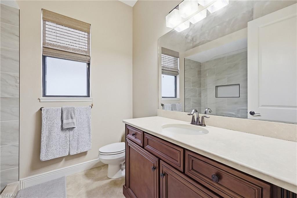 7414 Pointe Venezia DR