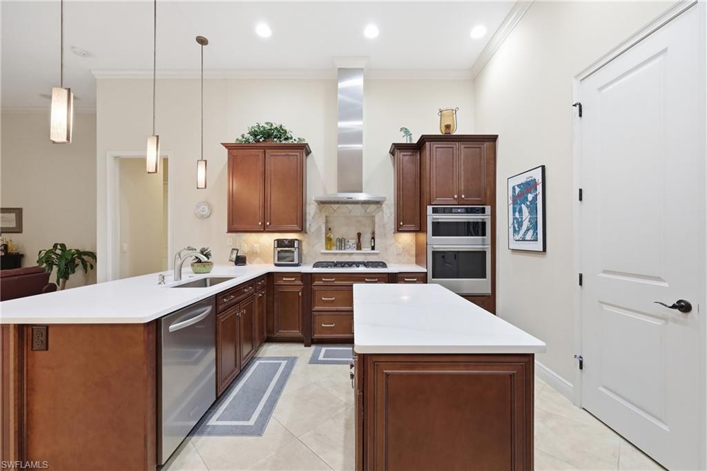 7414 Pointe Venezia DR