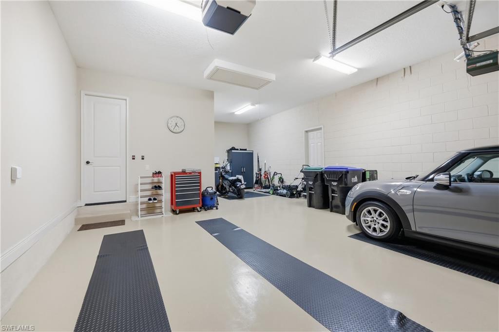 7414 Pointe Venezia DR