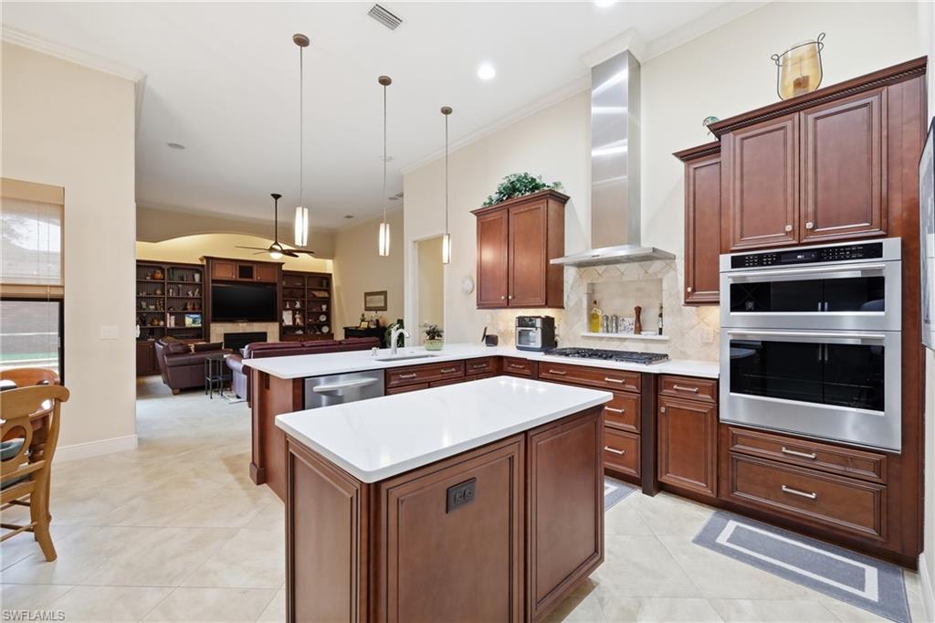 7414 Pointe Venezia DR