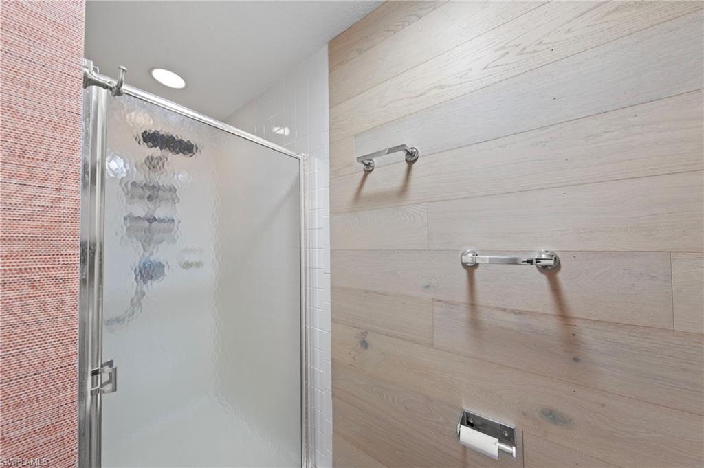 1535 Trafalgar LN # R201