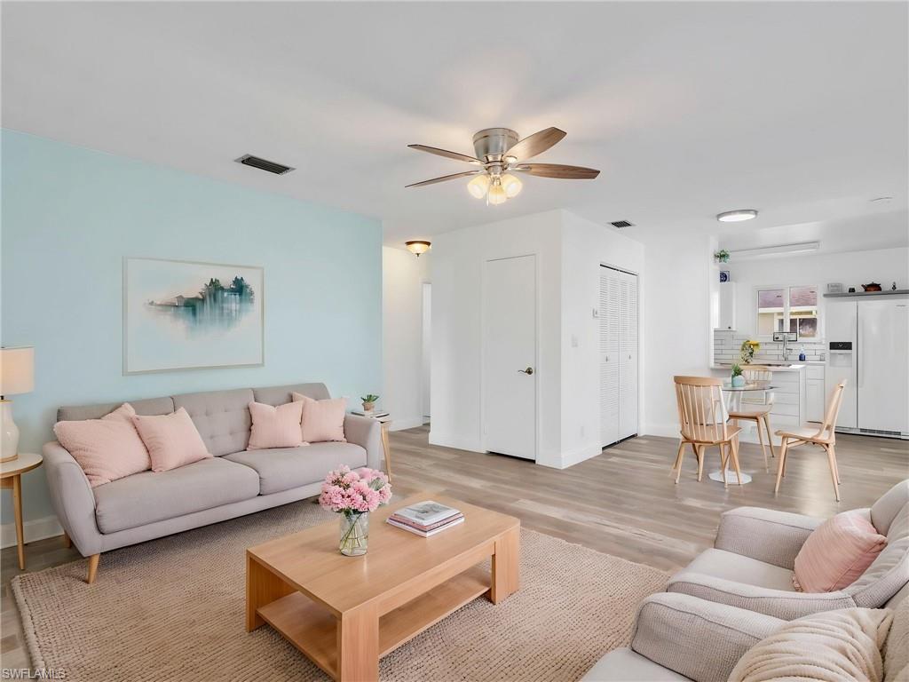 3297 Royal Canadian TRCE 1