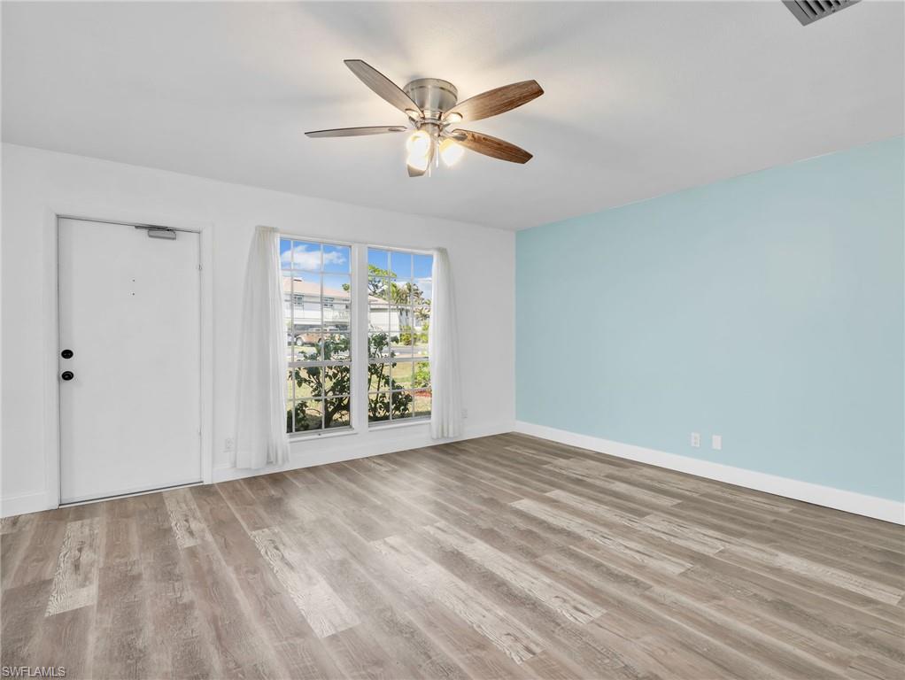 3297 Royal Canadian TRCE 1