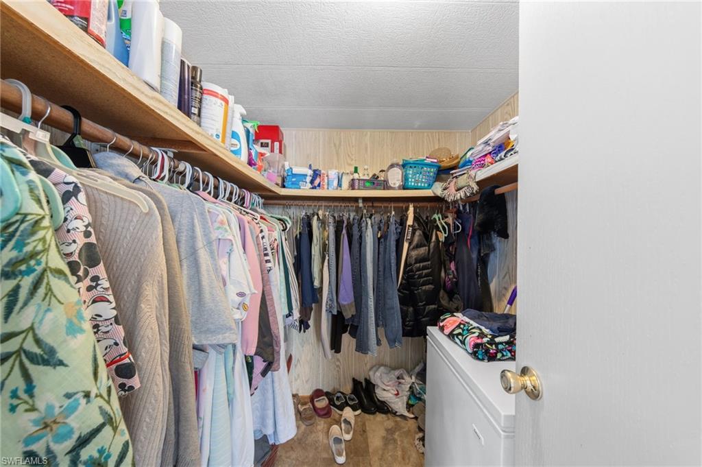 3148 Indian Village LN