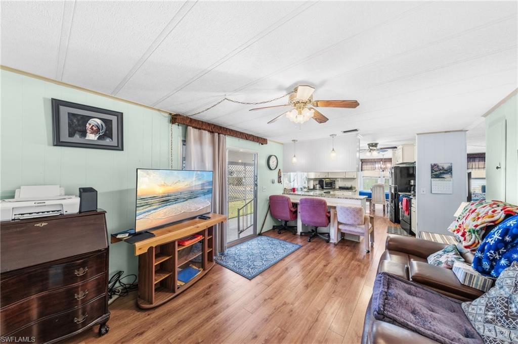 3148 Indian Village LN