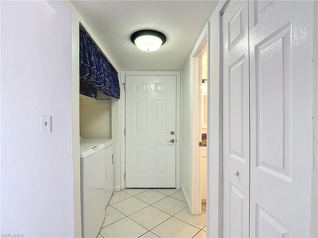 4293 Island Circle 4