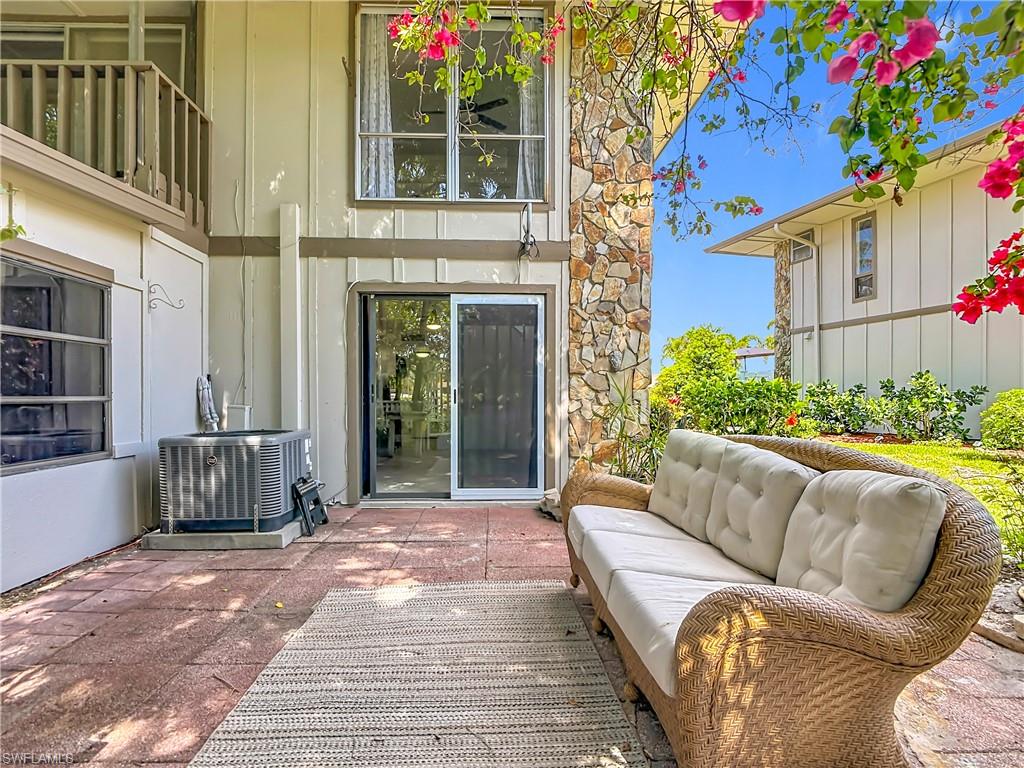 4293 Island Circle 4