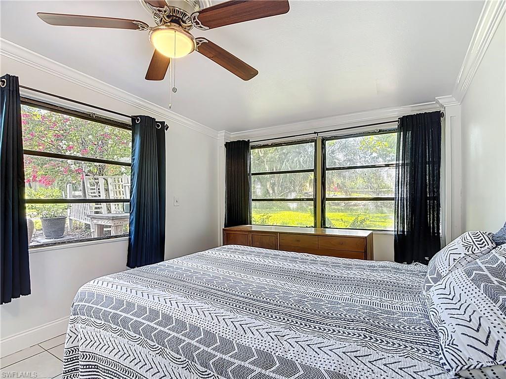 4293 Island Circle 4