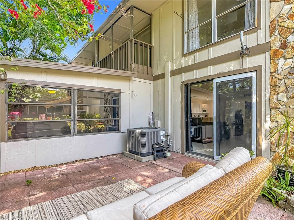 4293 Island Circle 4