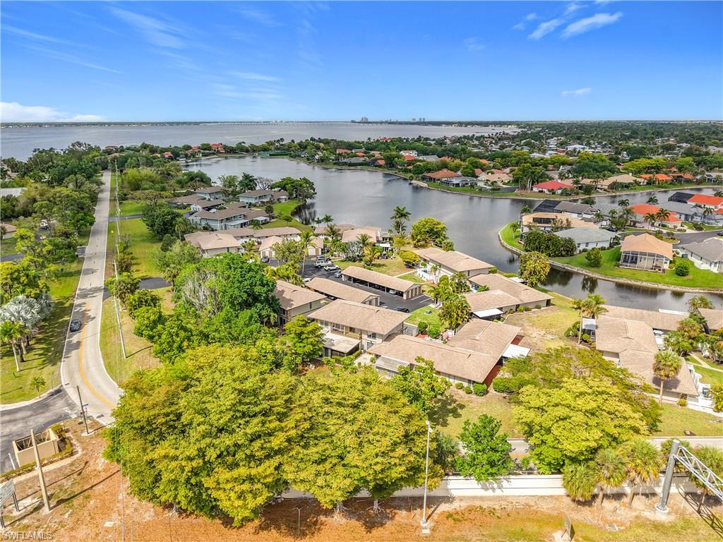 4293 Island Circle 4