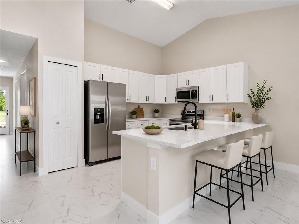 362/364 Petite AVE