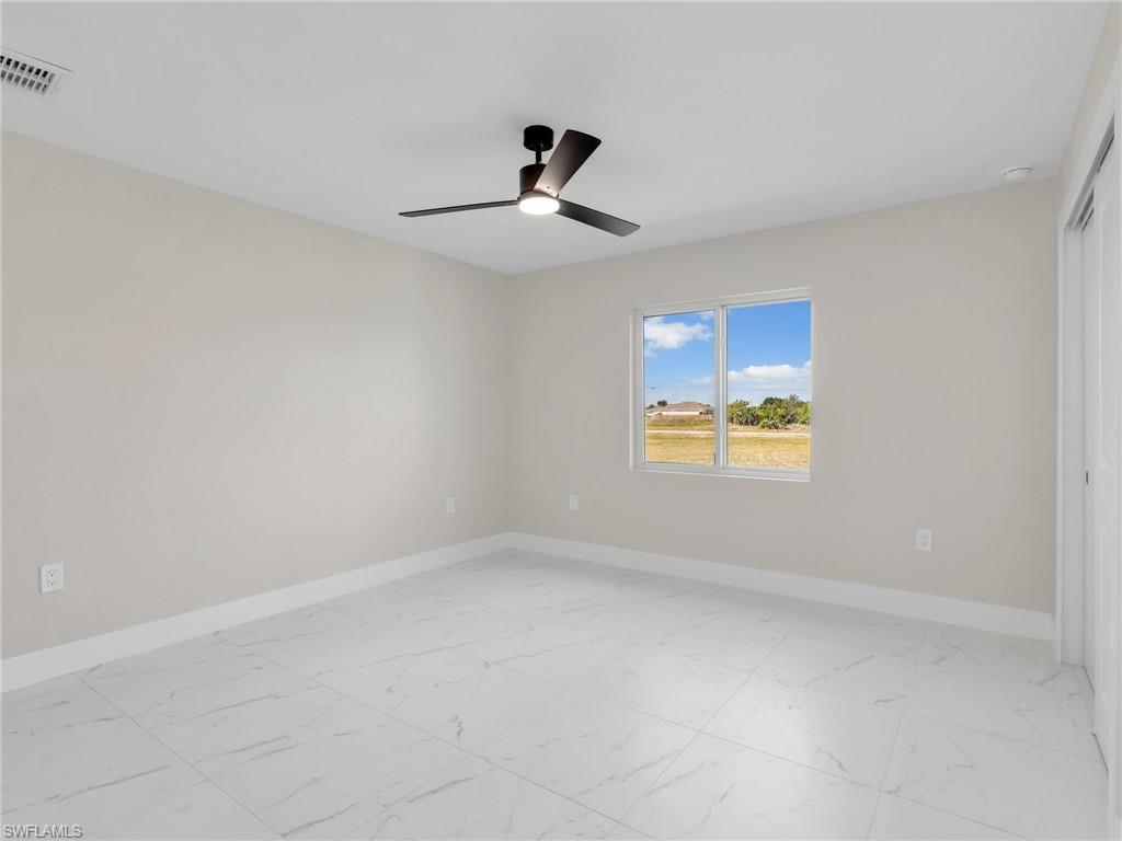 362/364 Petite AVE