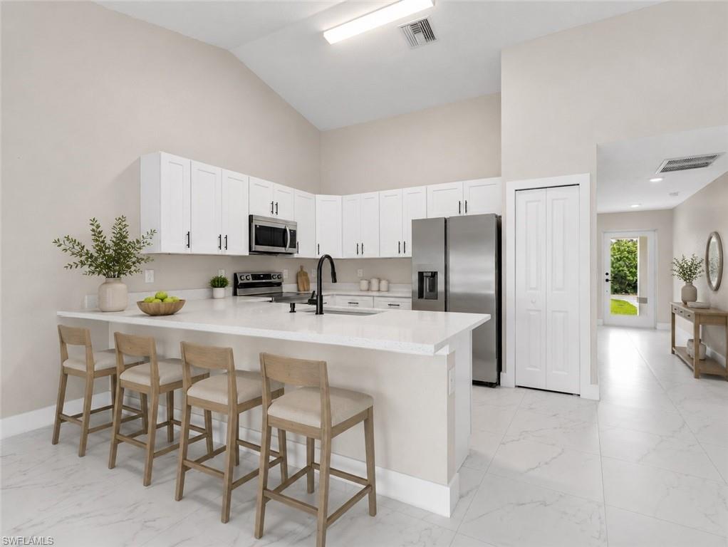 362/364 Petite AVE