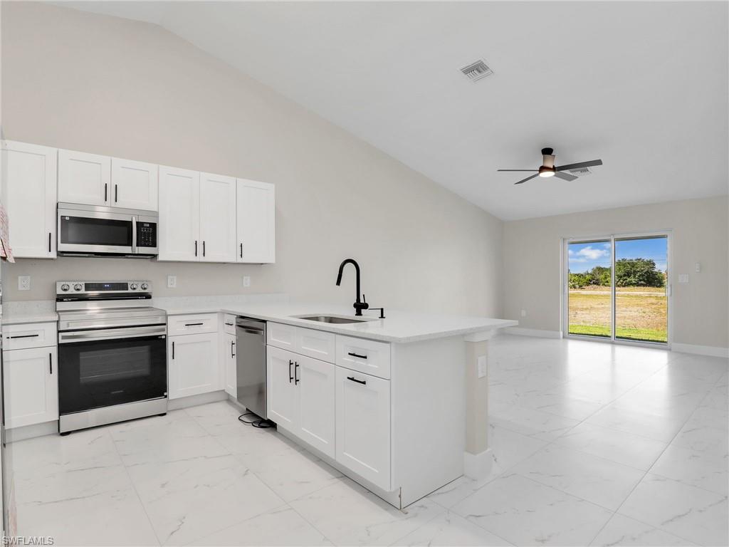 362/364 Petite AVE