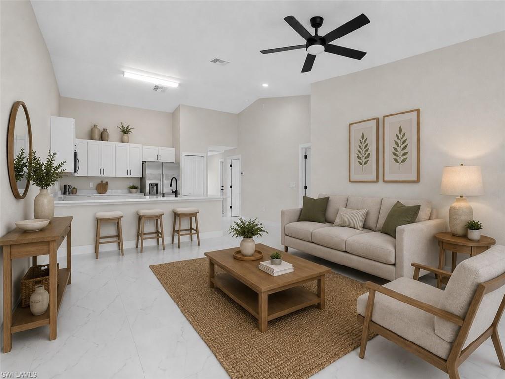 362/364 Petite AVE