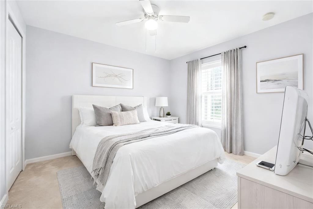 3221 NE 15th PL