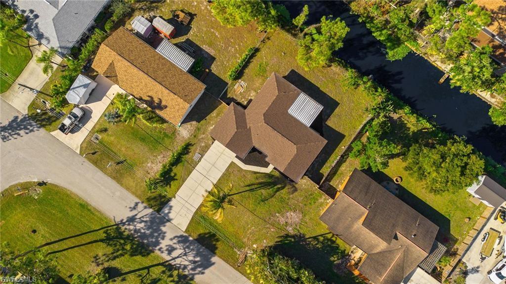 8093 Caloosa RD