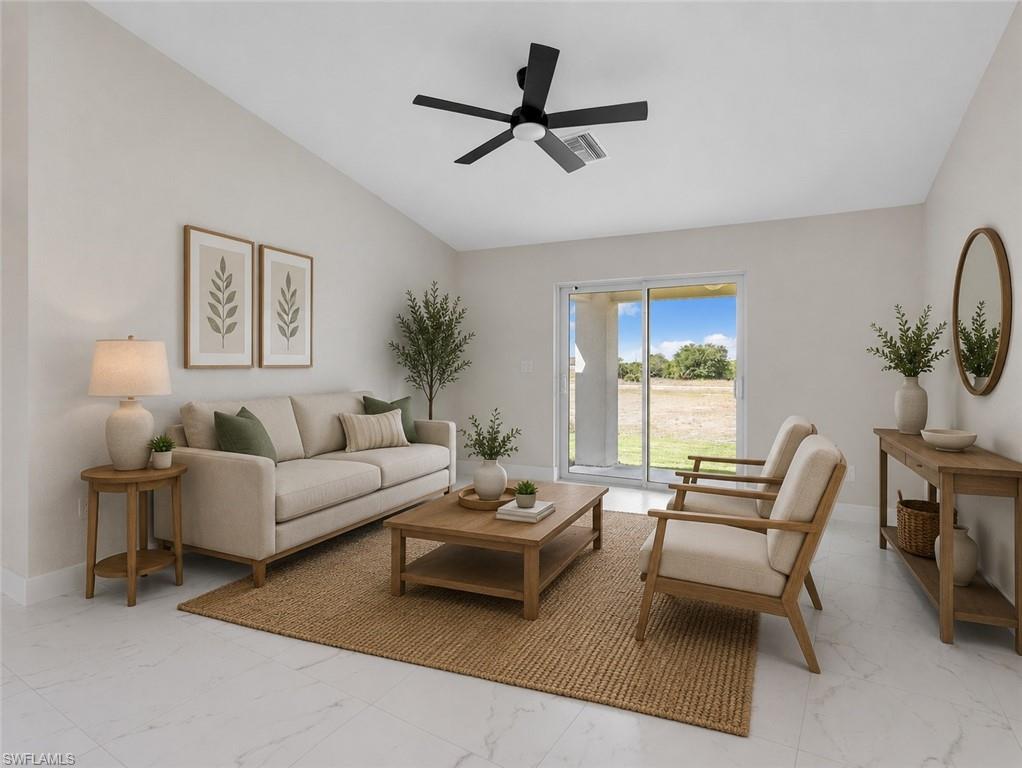 362/364 Petite AVE