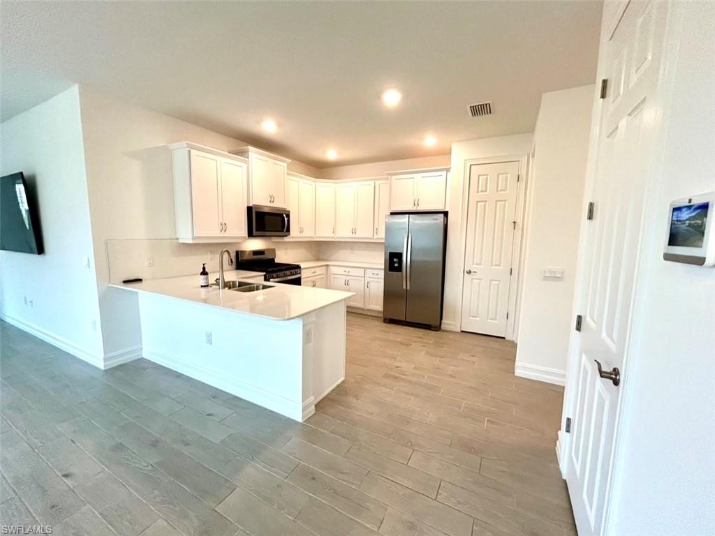 43806 Blue Heron LN