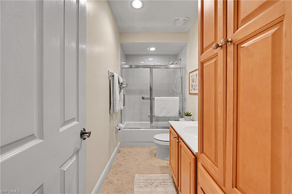 4700 Yacht Harbor DR 612