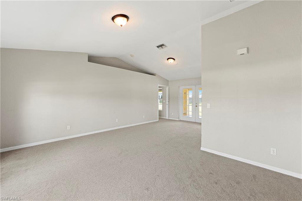 2021 NW Juanita PL