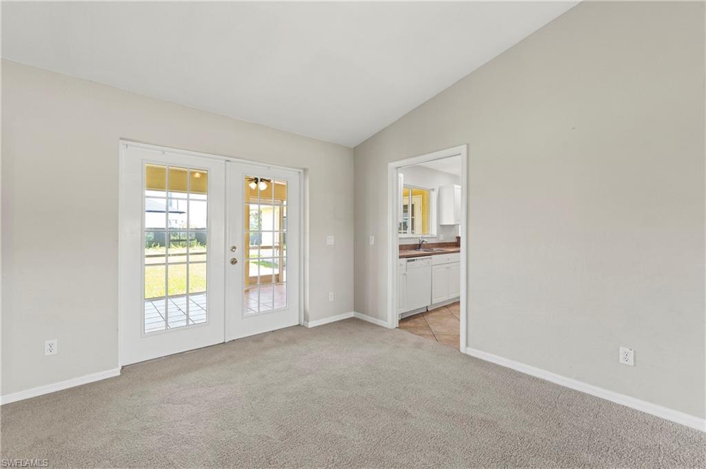 2021 NW Juanita PL