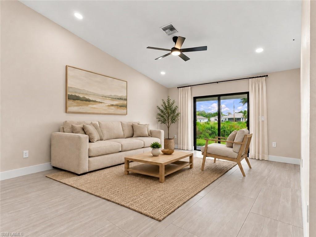 2420/2422 Richard AVE S