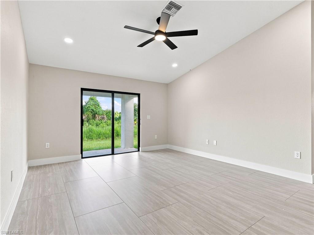 2420/2422 Richard AVE S