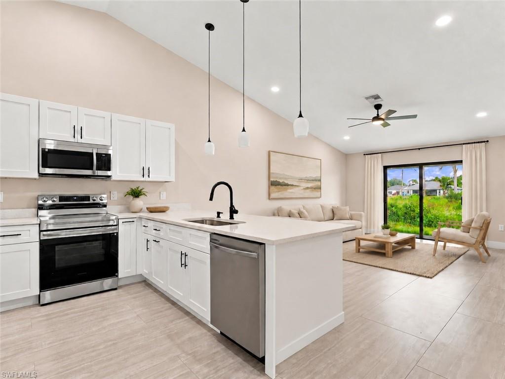 2420/2422 Richard AVE S