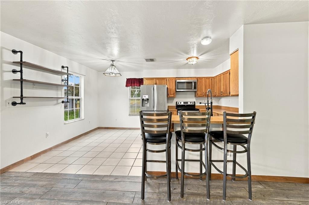 3666 Ft Simmons AVE