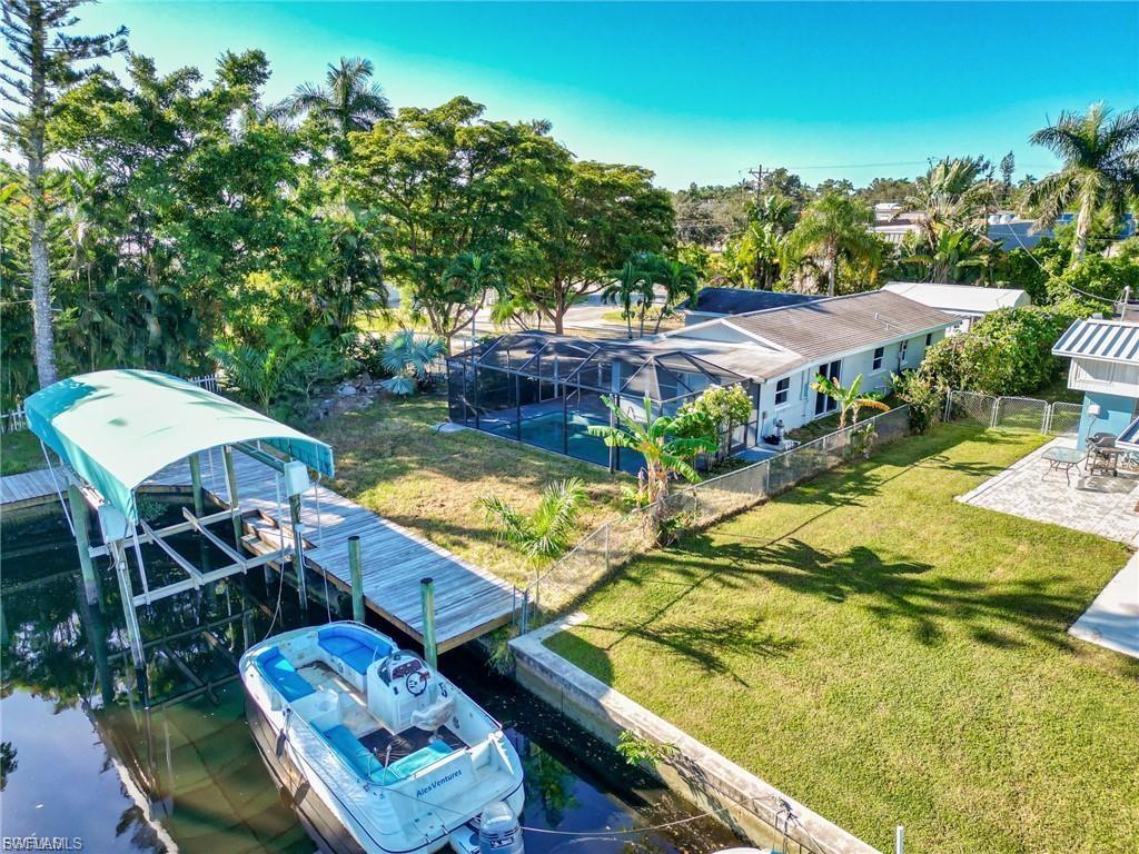 16 Estate DR