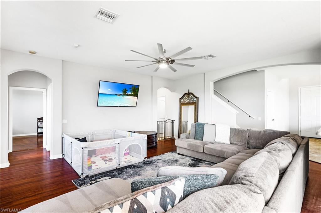 15500 Pricklegrass CT