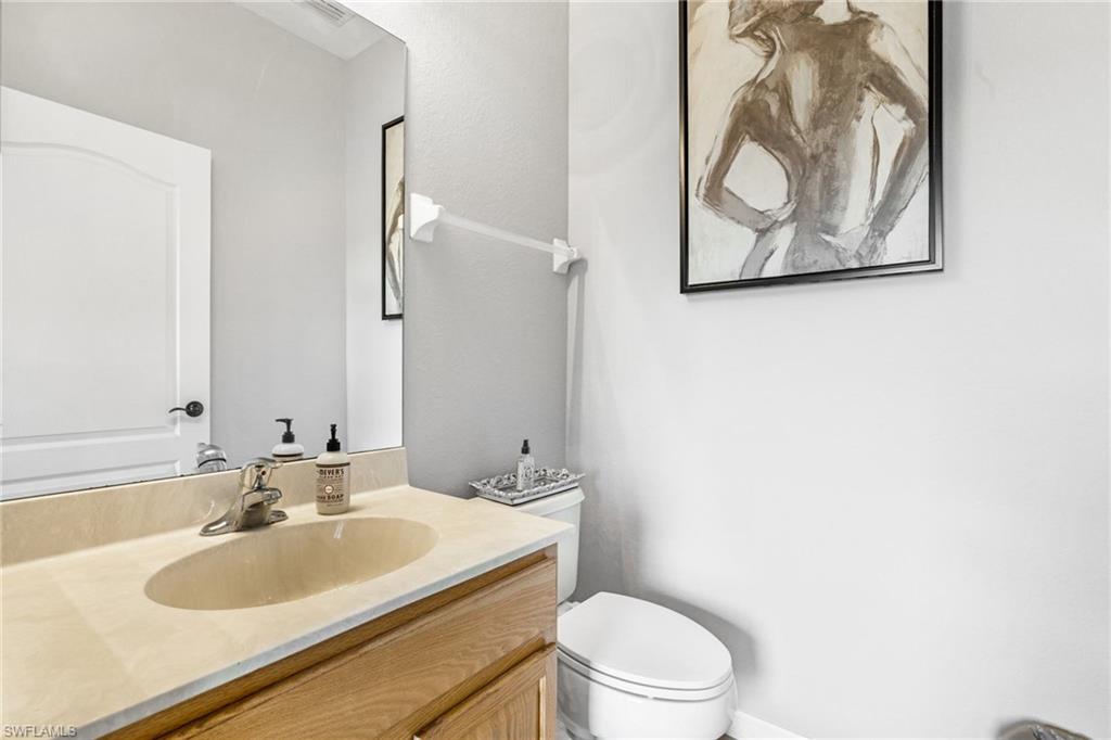 15500 Pricklegrass CT