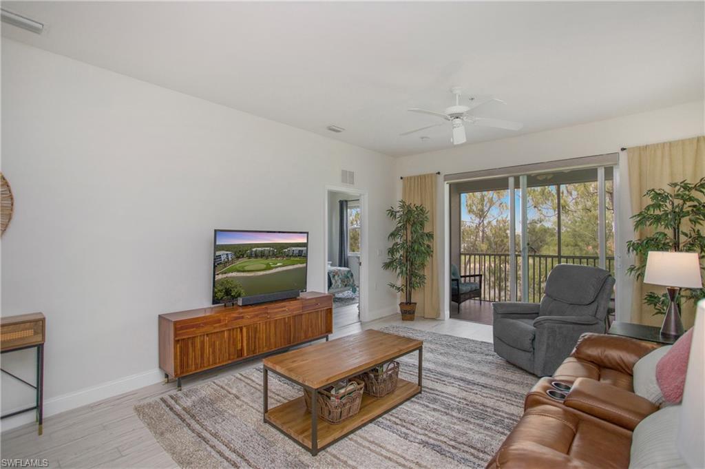 4000 Loblolly Bay DR # 403 Unit: 8-403