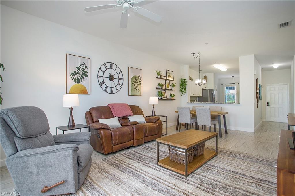 4000 Loblolly Bay DR # 403 Unit: 8-403