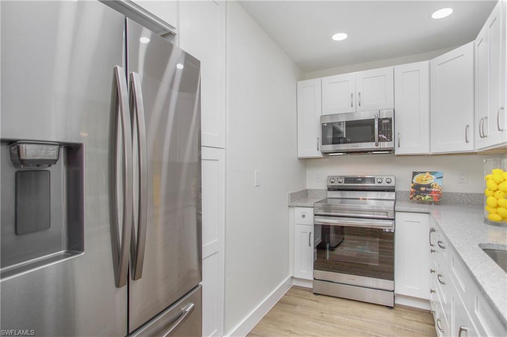 4665 Catalina LN