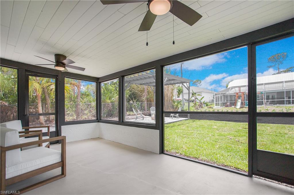 4665 Catalina LN