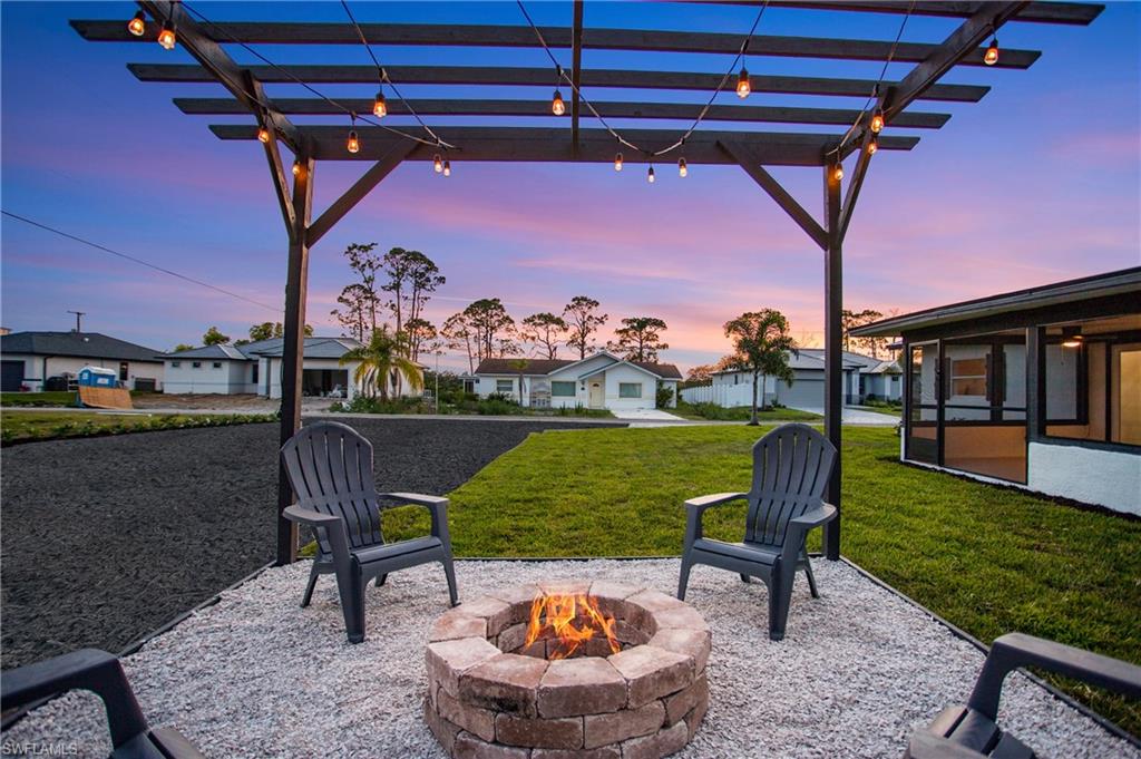 4665 Catalina LN